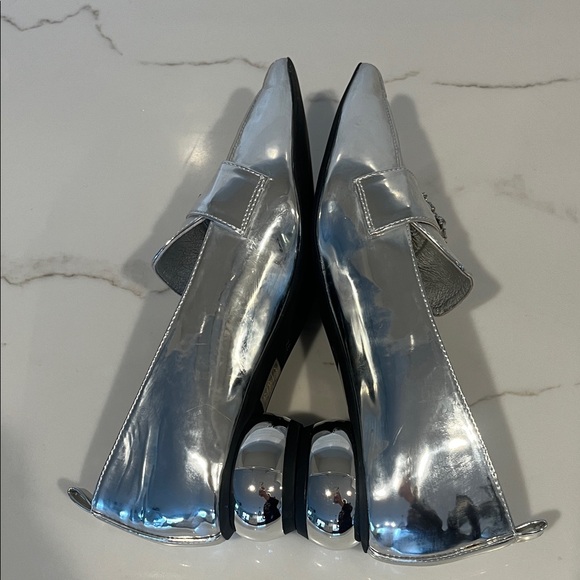 Jeffrey Campbell Viona Crystal Embellished Silver Pointed Toe Loafers size 7.5 - Picture 8 of 13